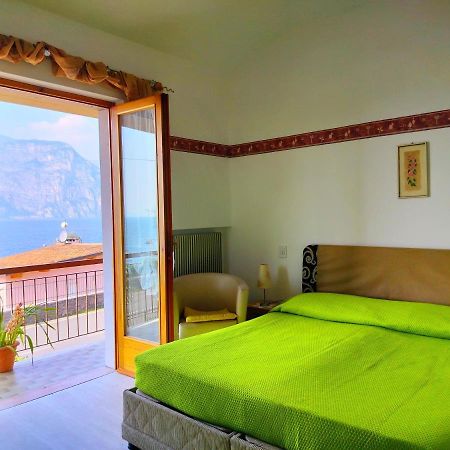 Lorena House Brenzone sul Garda Exterior foto
